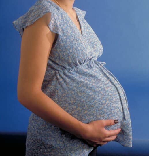 Femme enceinte. Ken Hammond © Wikimedia Commons